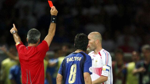 Zidane cabezazo (Foto: Mexsport)