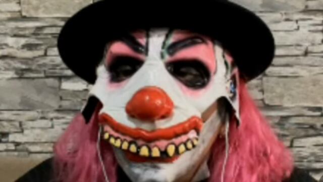 El Kompayaso, comediante.