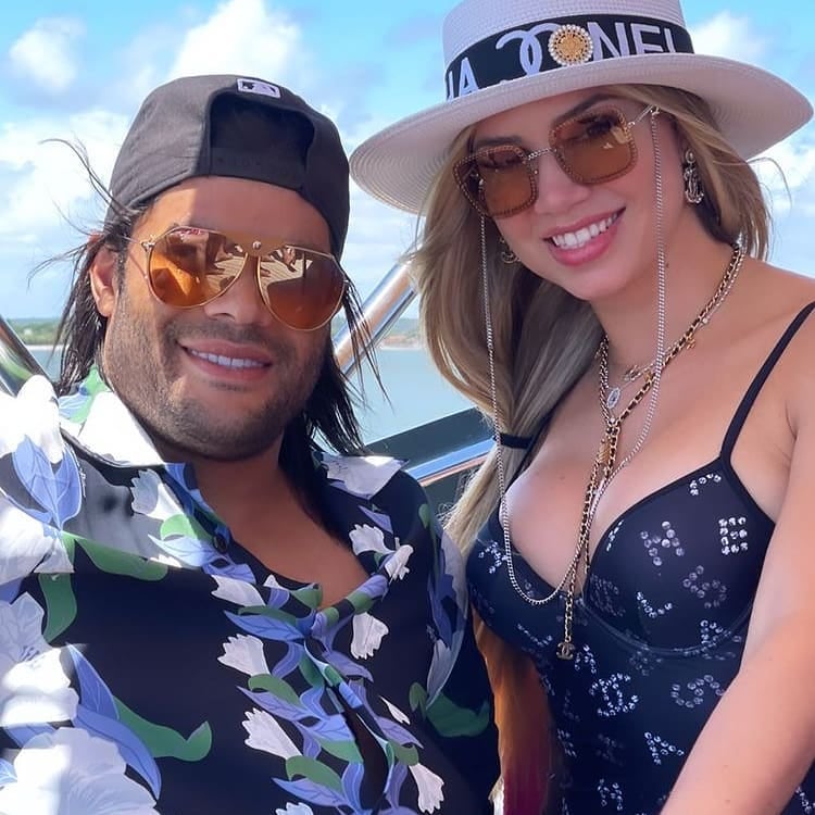 Camila Angelo y Hulk