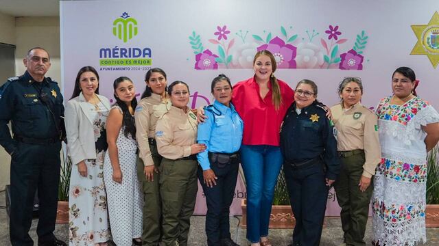 Policía municipal de Mérida celebra el Día de las Madres