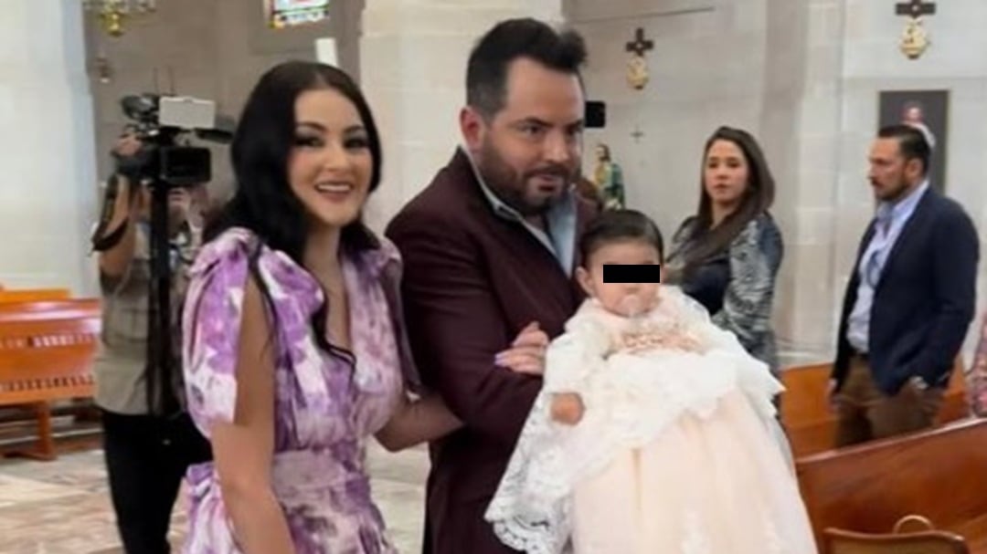 José Eduardo Derbez bautizó a su hija Tessa y la ausencia notable fue de su numerosa familia