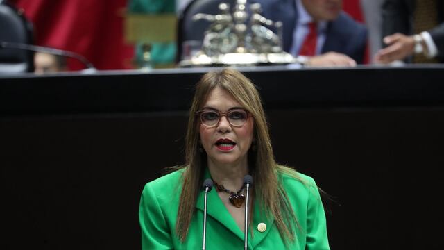 Rosy Urbina, diputada