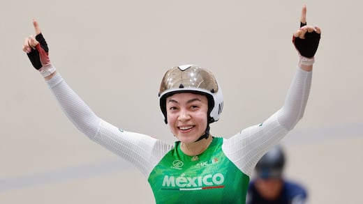 Yareli Acevedo gana plata en Copa del Mundo de Ciclismo de Pista