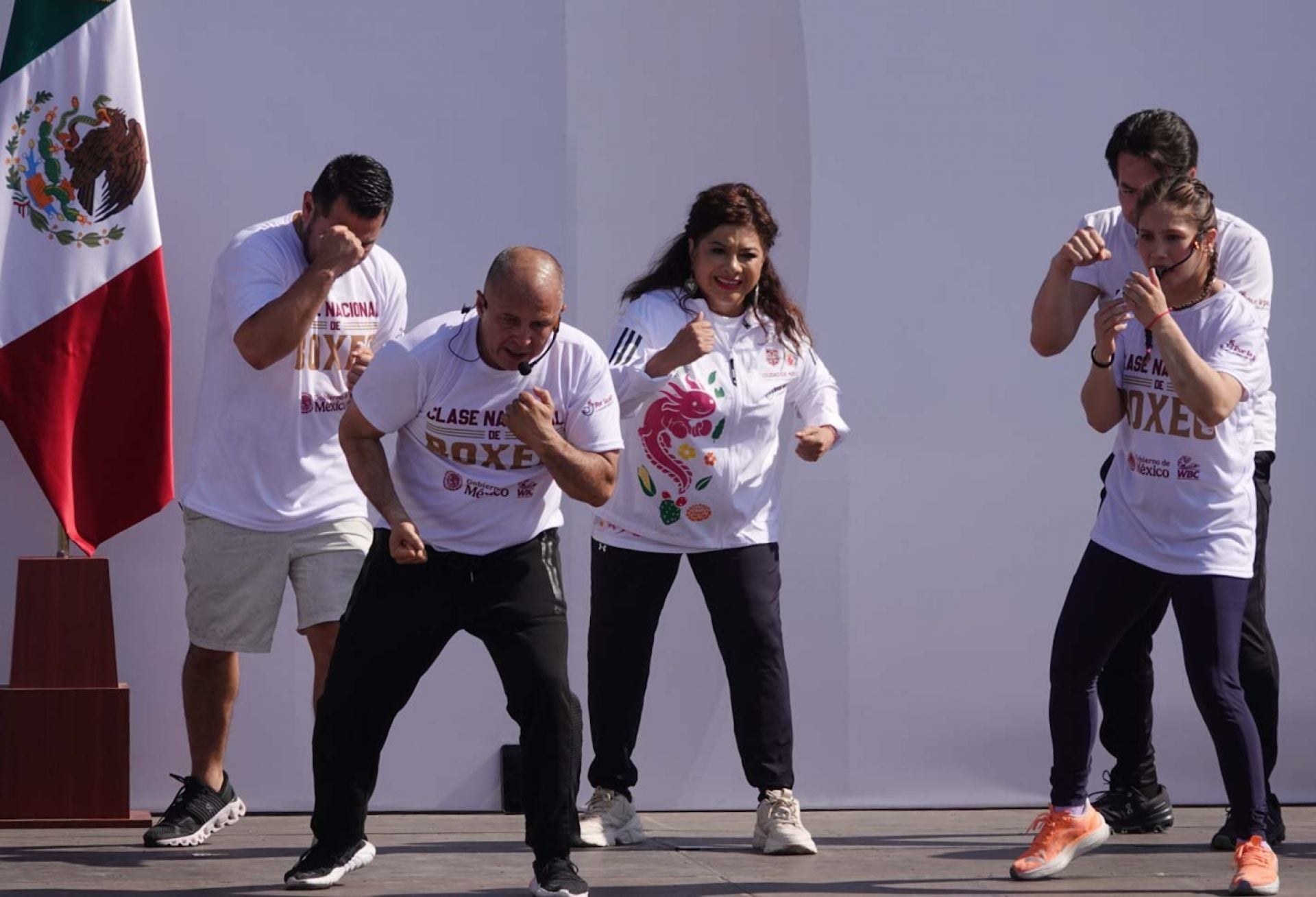 Las mejores fotos de la Clase Nacional de Box en el Zócalo CDMX con Claudia Sheinbaum y Clara Brugada