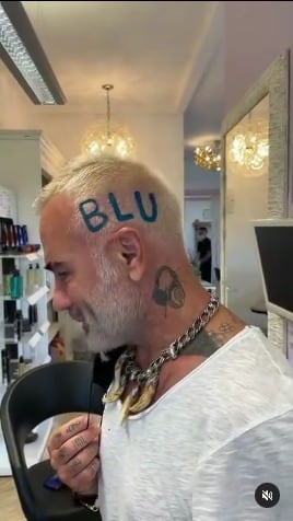 Gianluca Vacchi se cambia el look