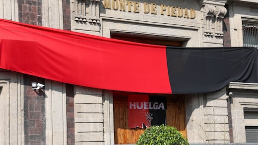 Monte de Piedad cumple dos meses en huelga: esto exigen los empleados