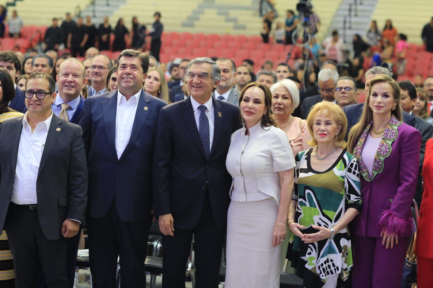 Américo Villarreal acompaña informes en los 43 municipios de Tamaulipas.