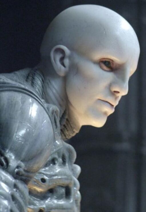 Ian White en la película Prometeo