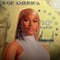 Nicki Minaj pagó un millón de dólares por la polémica tarjeta dorada de Trump