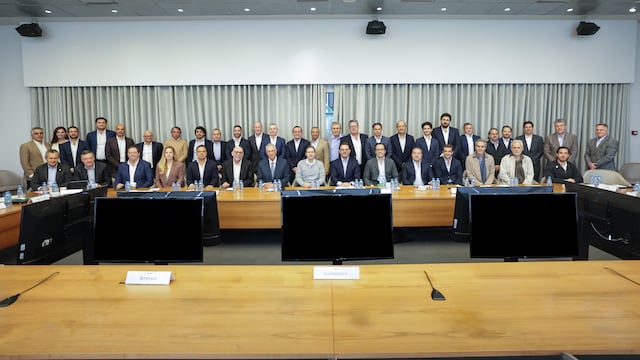 Uno a uno los acuerdos tomados en la Asamblea de Dueños de la FMF