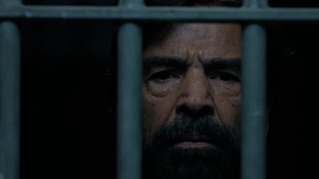 Damián Alcazar interpreta a El Mochaorejas en la nueva serie de ViX