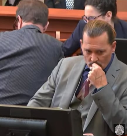Johnny Depp reacciona al testimonio de Amber Heard