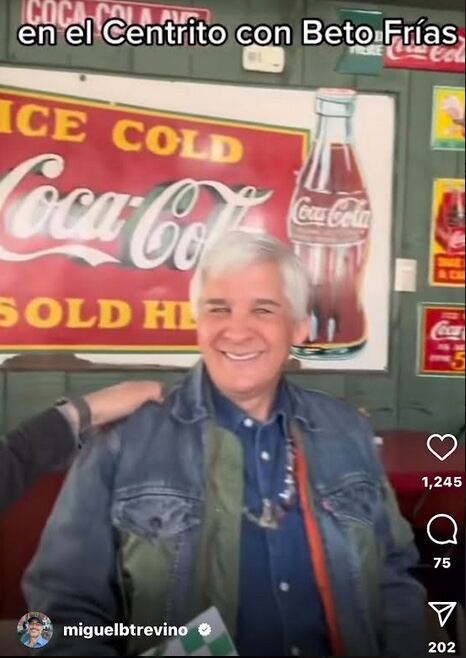 El comerciante del Centrito al recibir a Miguel Ángel Treviño