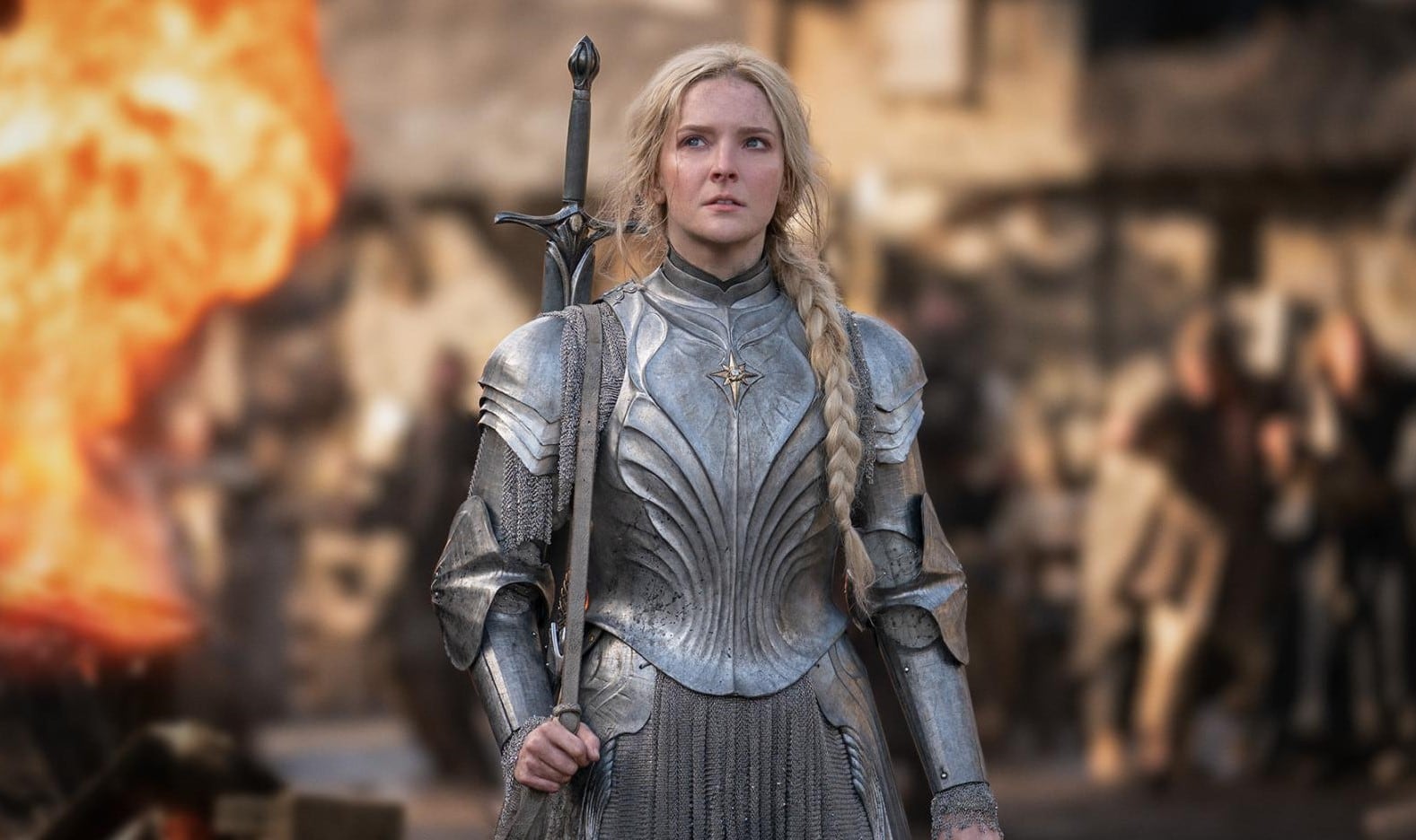 MORFYDD CLARK, GALADRIEL EN LA SERIE LOS ANILLOS DE PODER