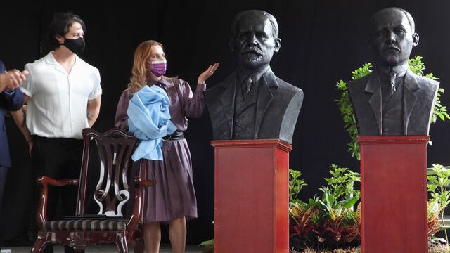 Viaja Beatriz Gutiérrez Müller a Costa Rica