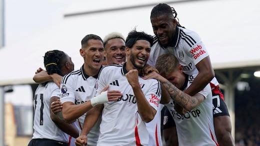 ¿Guiño al América? Compañero de Raúl Jiménez en la Premier League coquetea con las Águilas