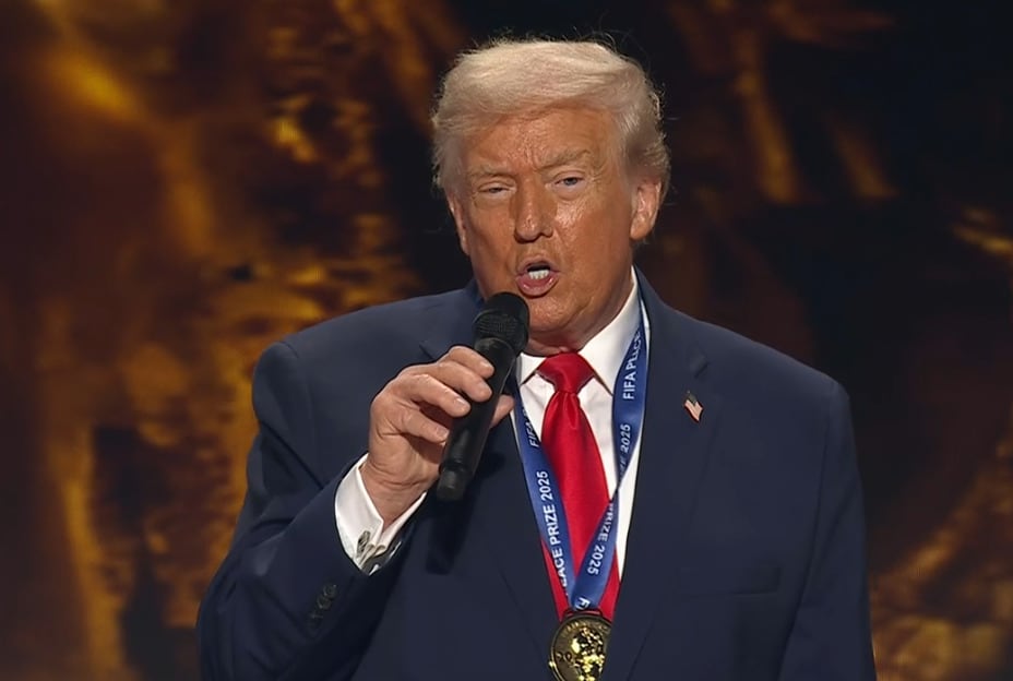 Donald Trump recibe el Premio de la Paz de la FIFA