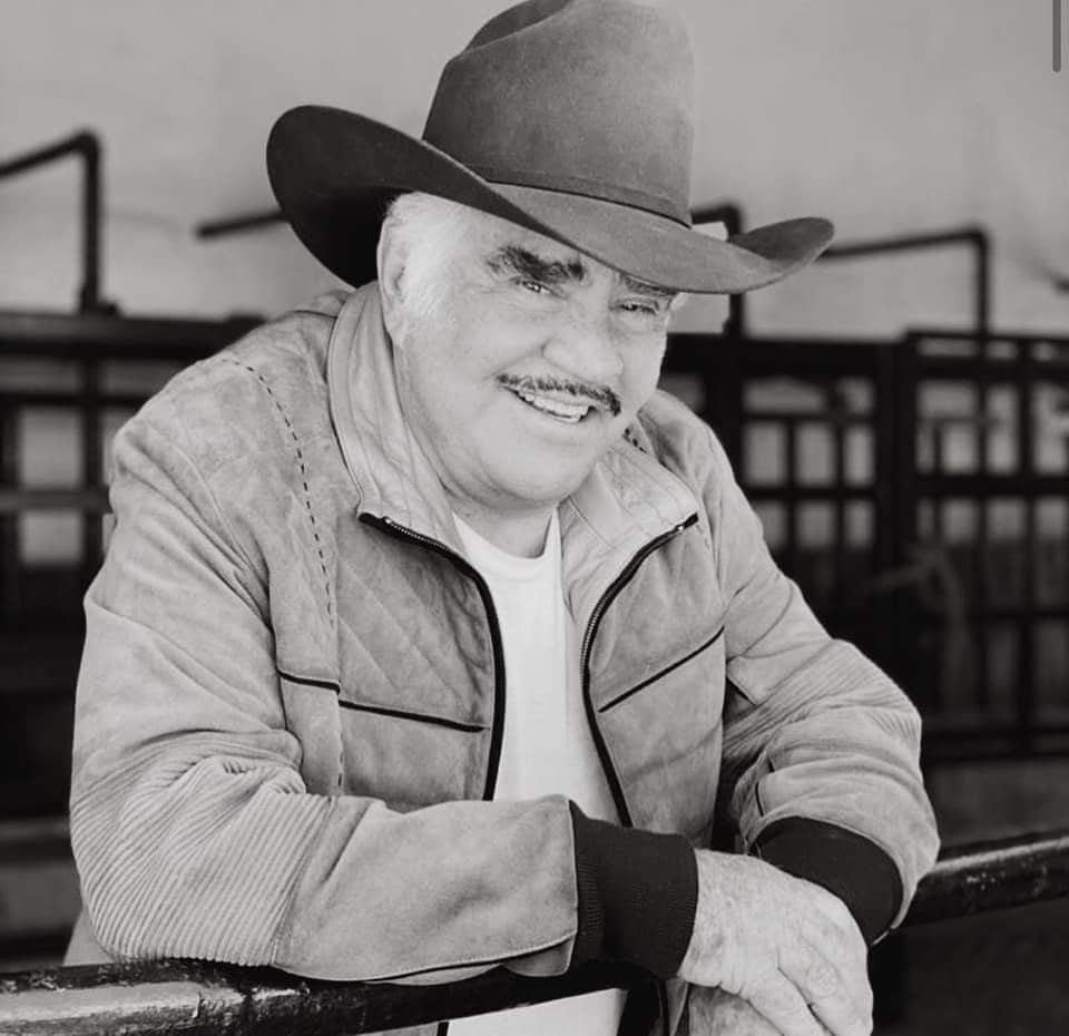 Vicente Fernández Facebook