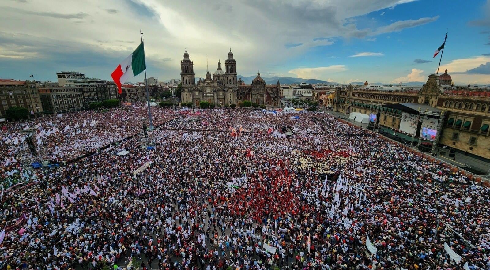 Celebración por 5 años del triunfo electoral de AMLO en el Zócalo capitalino