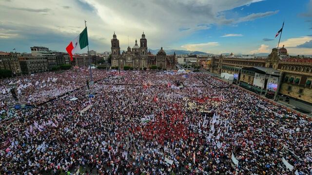 Celebración por 5 años del triunfo electoral de AMLO en el Zócalo capitalino