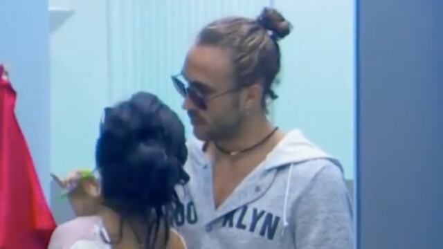 Kimberly Flores y Roberto Romano en La Casa de los Famosos