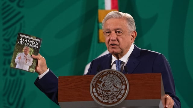Libro de AMLO