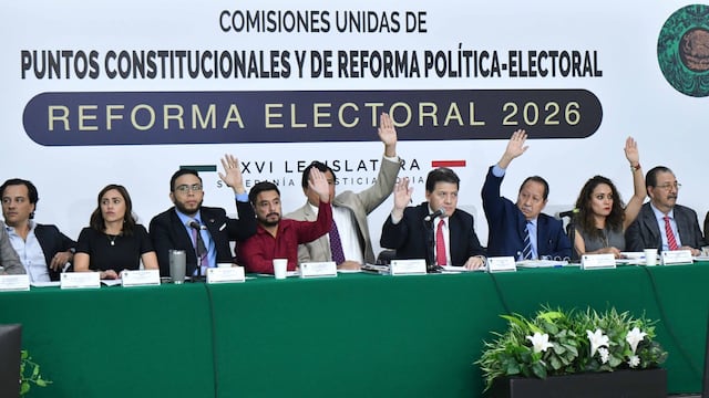 Reforma electoral es aprobada en comisiones de la Cámara de Diputados