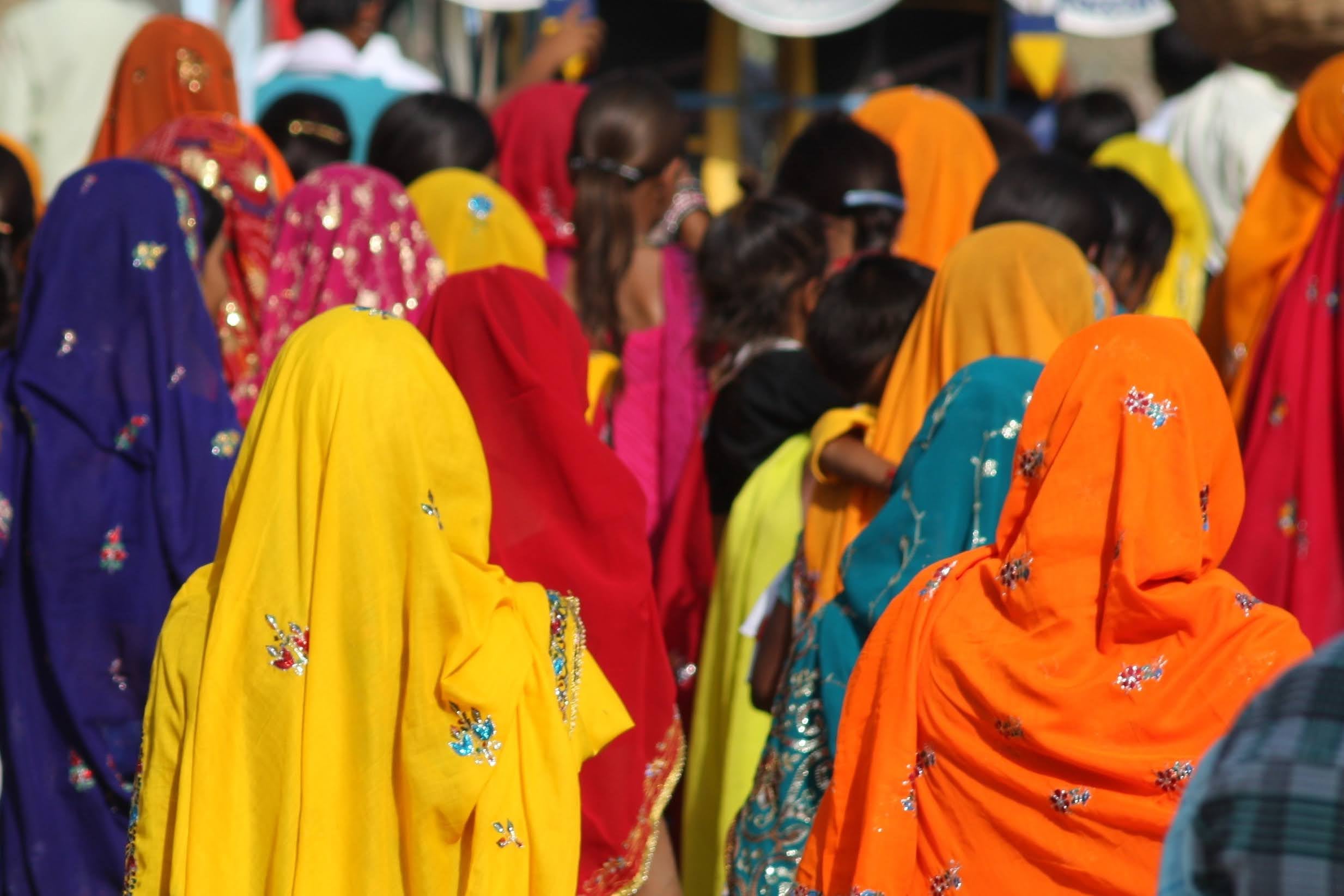 Saris