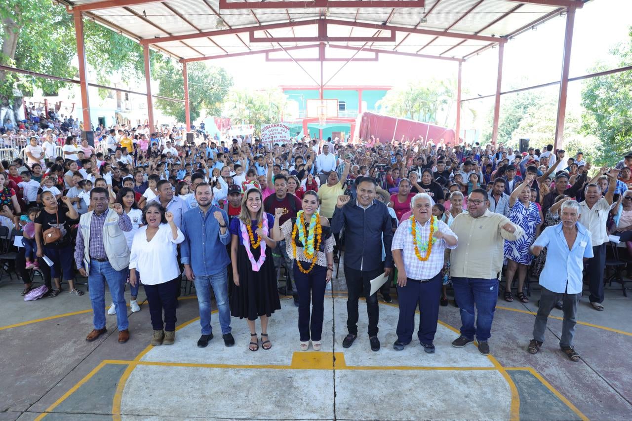 Evelyn Salgado invierte más de 117 MDP en la Sierra de Chilpancingo.