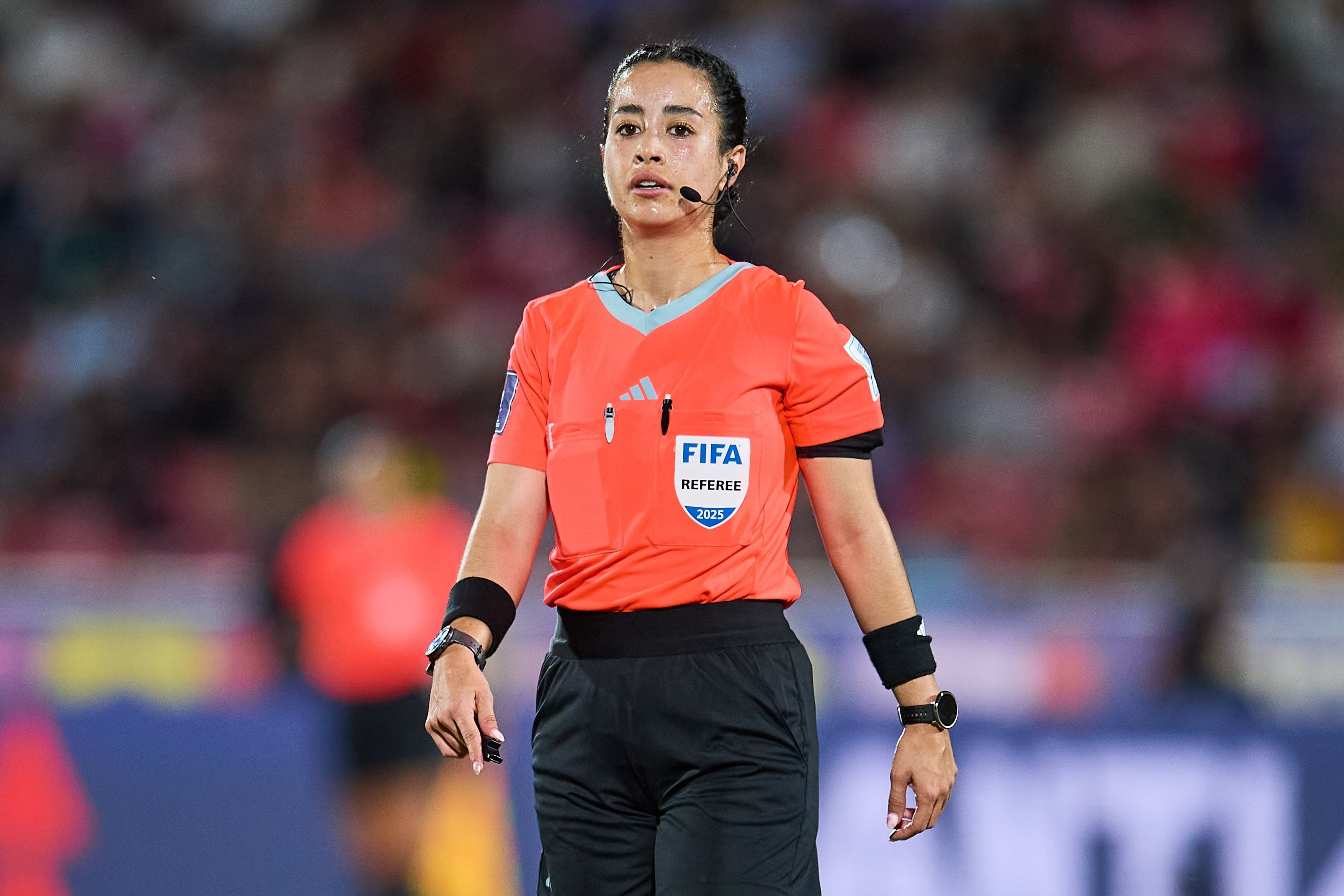 Katia Itzel García estará dentro de las 20 finalistas para el premio a mejor árbitra del mundo