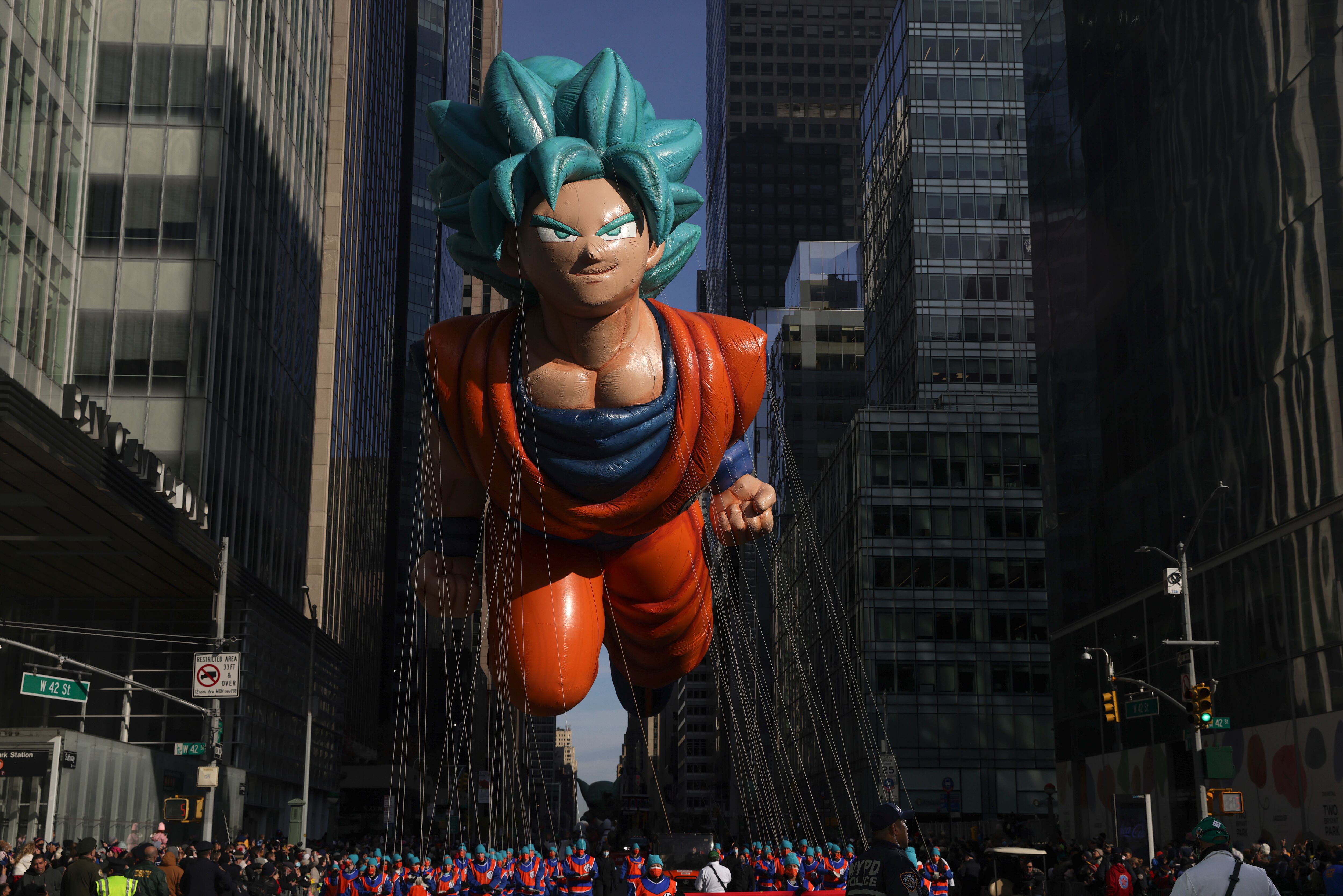 Goku Desfile del Día de Acción de Gracias
