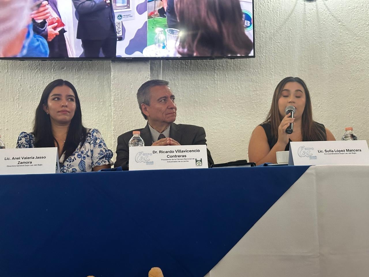 Presentan Expo Lac del Bajío 2025 que se llevará a cabo en el Poliforum León
