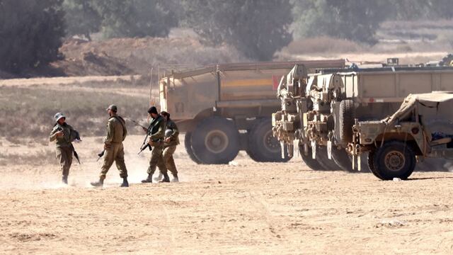 Soldados israelíes en el norte de Gaza