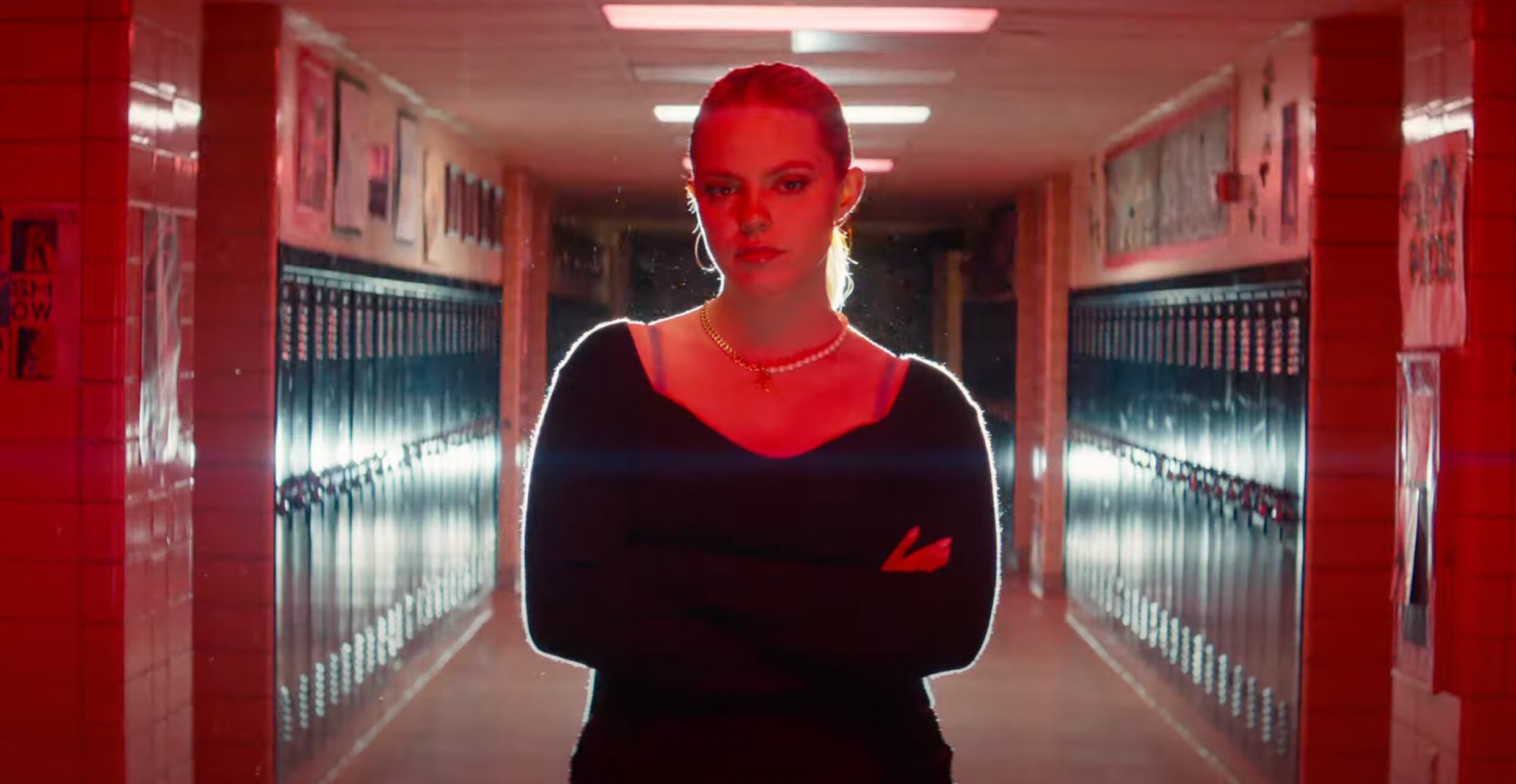 Mean Girls, la nueva película de Chicas Pesadas, muestra nuevo tráiler donde la esencia de Regina George sigue viva