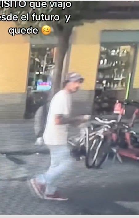 Luisito Comunica viajó al pasado