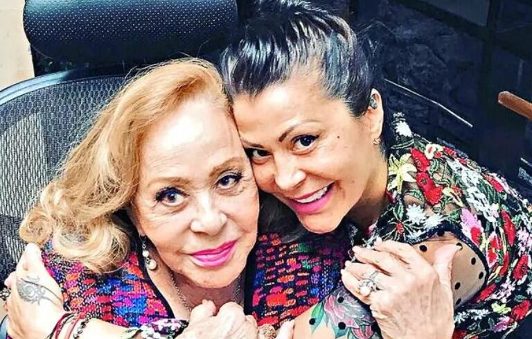 Alejandra Guzmán y Silvia Pinal