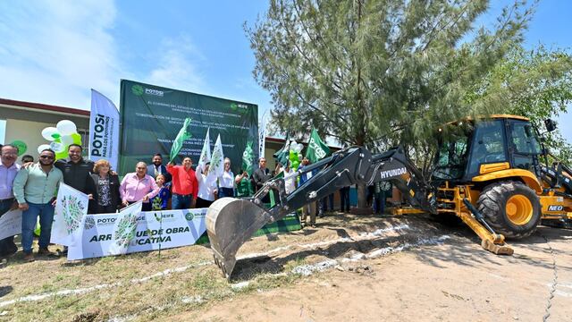 Ricardo Gallardo arranca en Soledad de Graciano Sánchez remodelación de escuelas