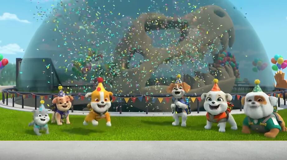 Rubble y Equipo celebrando con Paw Patrol Año Nuevo Chino 2025