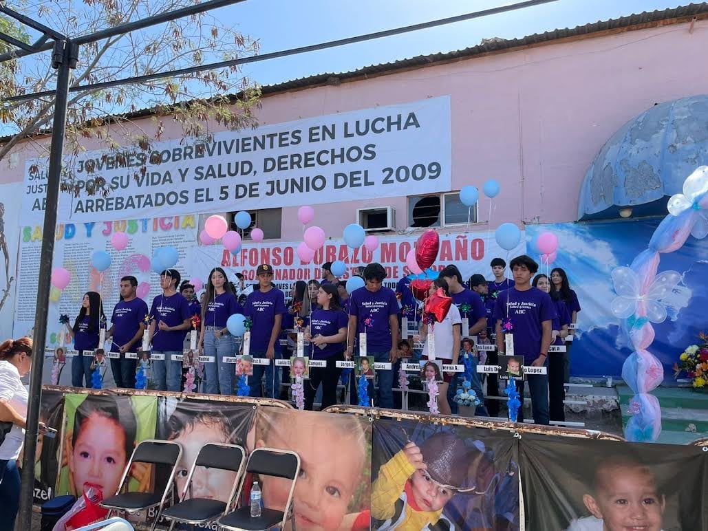 Así se ven los sobrevivientes del incendio en la Guardería ABC