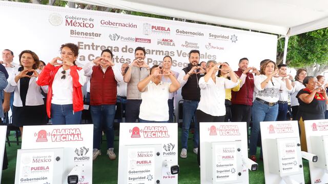 En La Margarita, comunidad y Gobierno de Puebla construyen paz con entrega de 79 Alarmas Vecinales