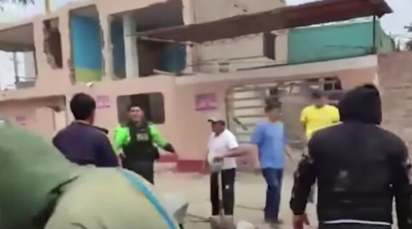 Desalojó y tumbó la casa