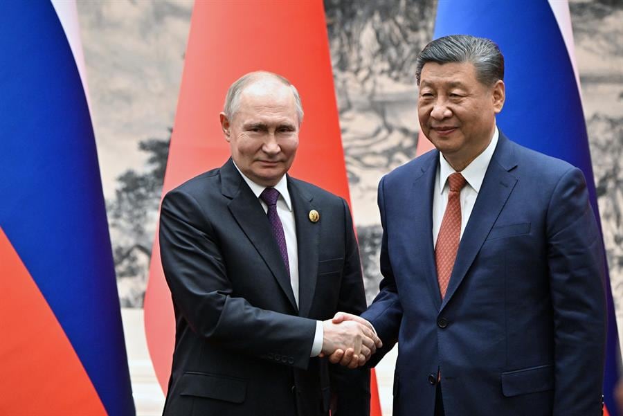Vladimir Putin y Xi Jinping