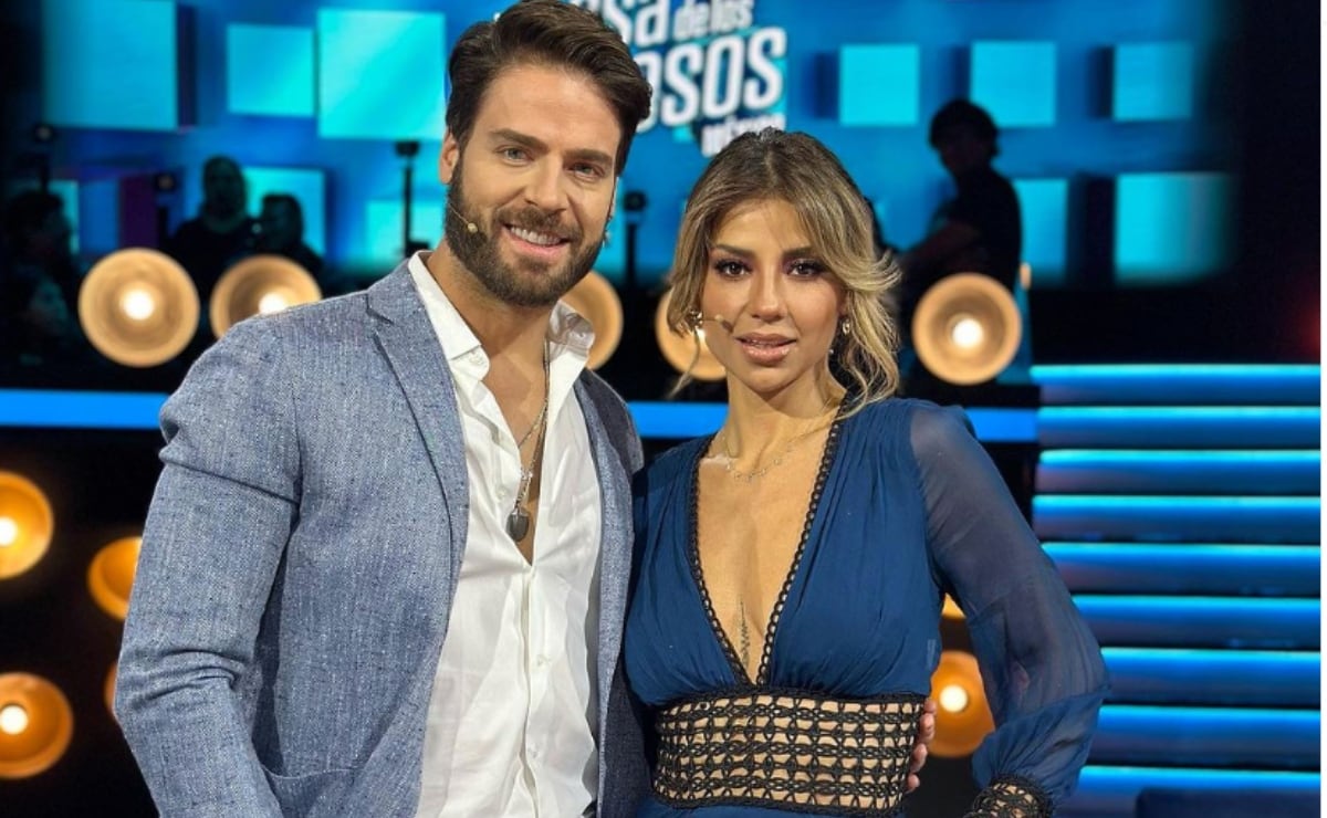 Ferka y Jorge Losa se van a la playa para estrenarse como familia