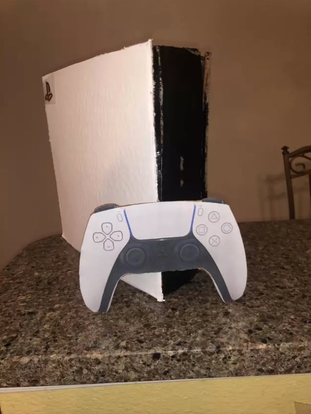 PS5 de cartón