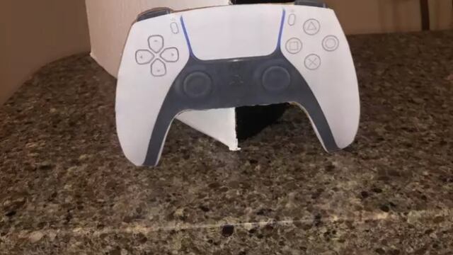 PS5 de cartón