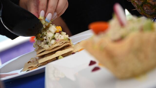 Con la finalidad de reactivar la economía y mostrar la gastronomía al sector turístico ,él pueblo mágico de Isla Aguada llevó a cabo el primer concurso de elaboración del ceviche