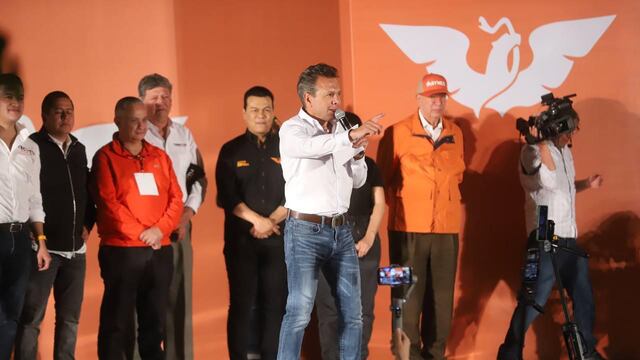 Pablo Lemus promete recibir a familiares de desaparecidos