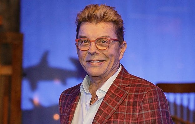 ¿Quién es Ernesto Coppel Kelly, el empresario que quiere regular la música de banda en las playas de Mazatlán?