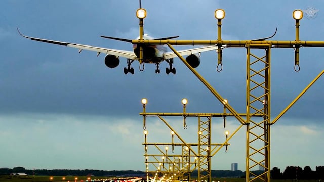 Aeropuertos de México recibieron 129 mil mdp para ampliación y modernización.