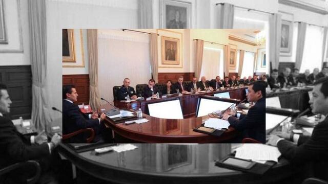 Miguel Ángel Osorio Chong, dinform´po que ya se trabaja con los gobernadores y presidentes municipales de Nayarit, Jalisco y Colima para implementar acciones preventivas y proteger a la población.